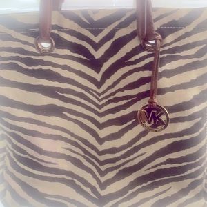 Meet your Posher, Hershey